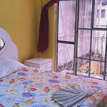 Hotel Amigo Panajachel Eksteriør billede